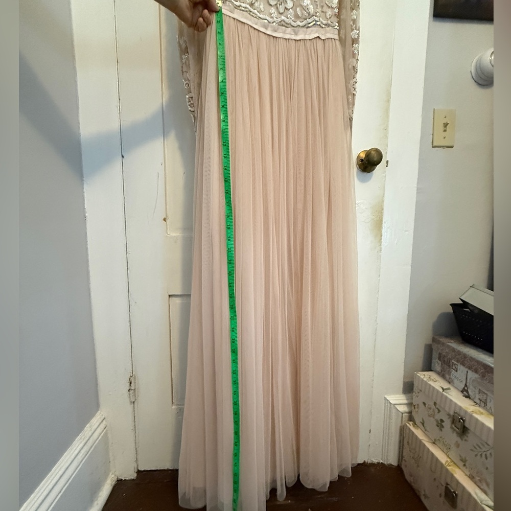Needle and thread gown - Picture 5 of 6